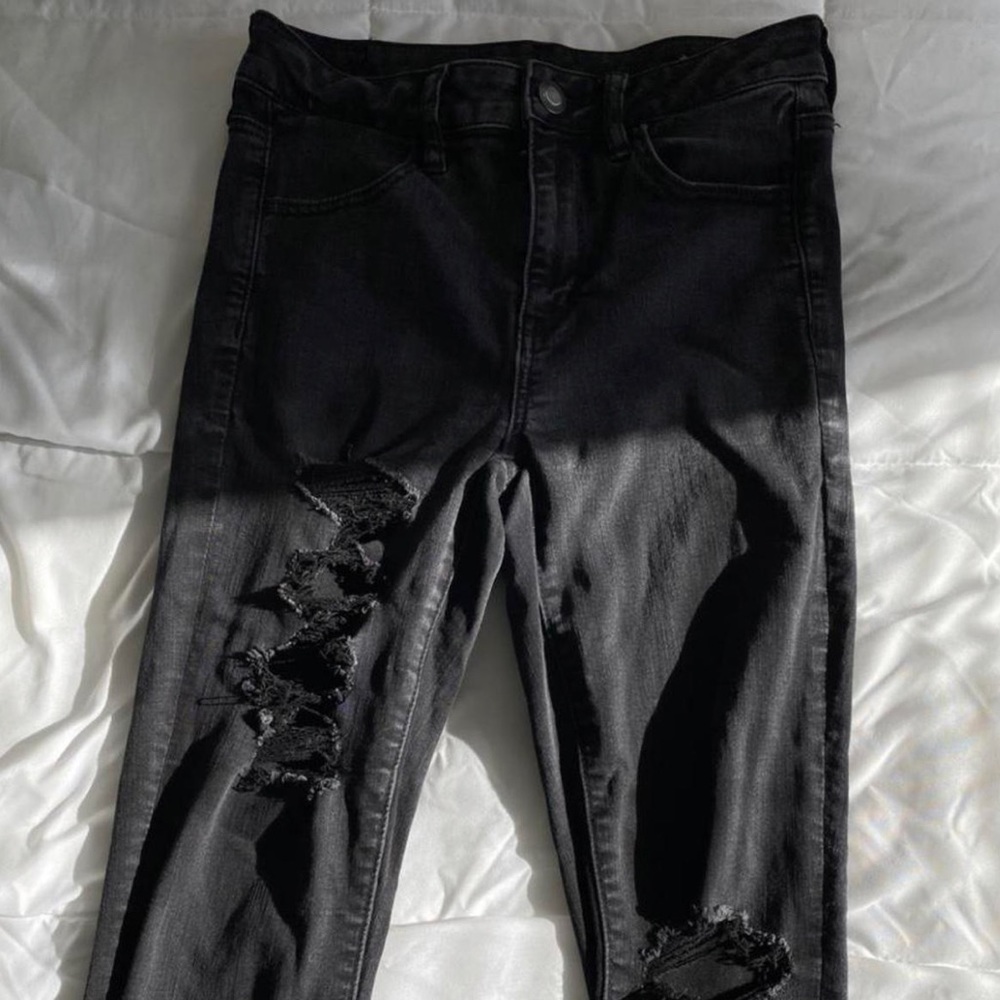 American Eagle Black Rip Jeans